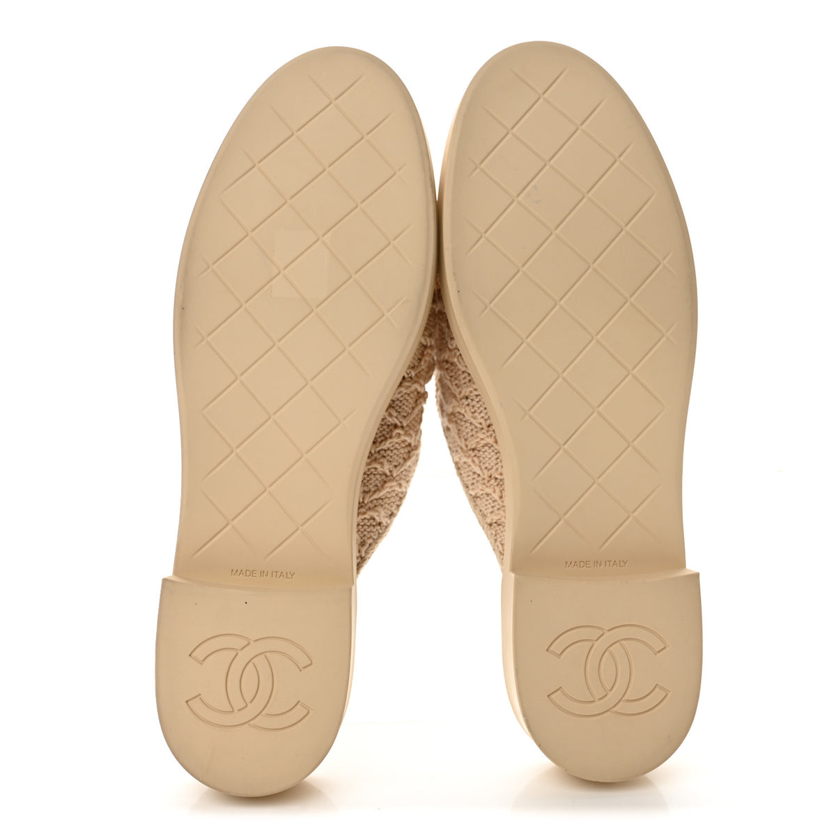 Lambskin Quilted CC Turnlock Mules 39 Light Beige
