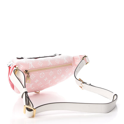 Louis Vuitton Monogram Giant Bumbag Rouge 4 of 9