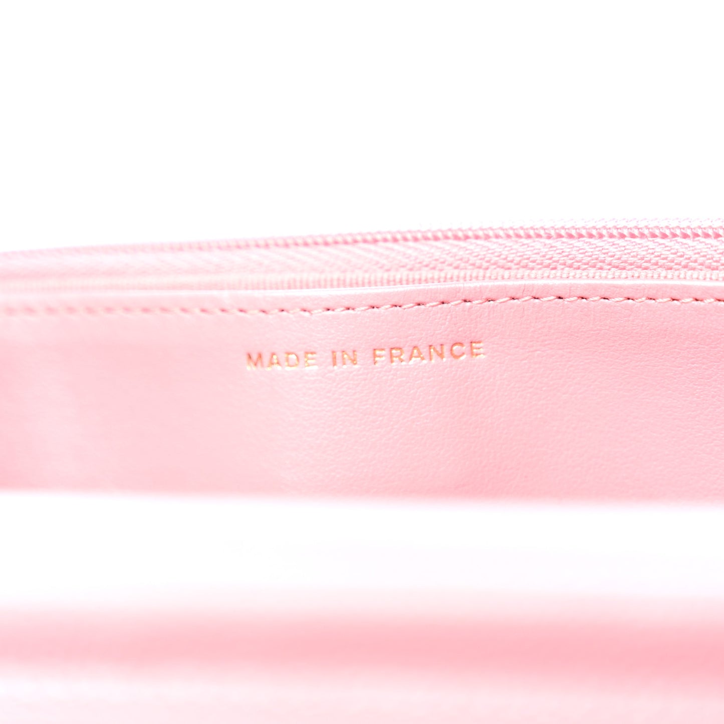 Caviar Quilted Wallet on Chain WOC Pink