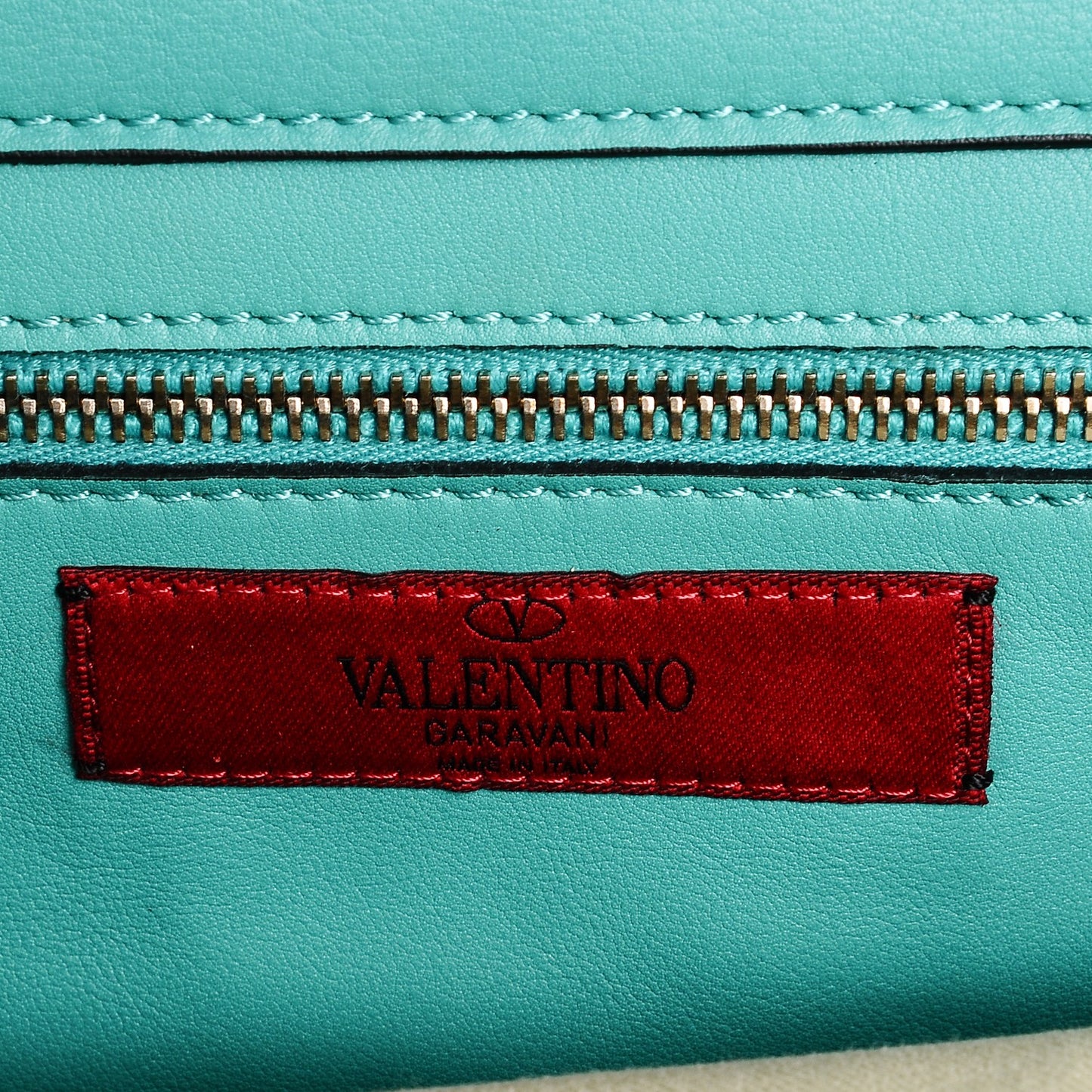 Vitello Small Rockstud Tote Colibri