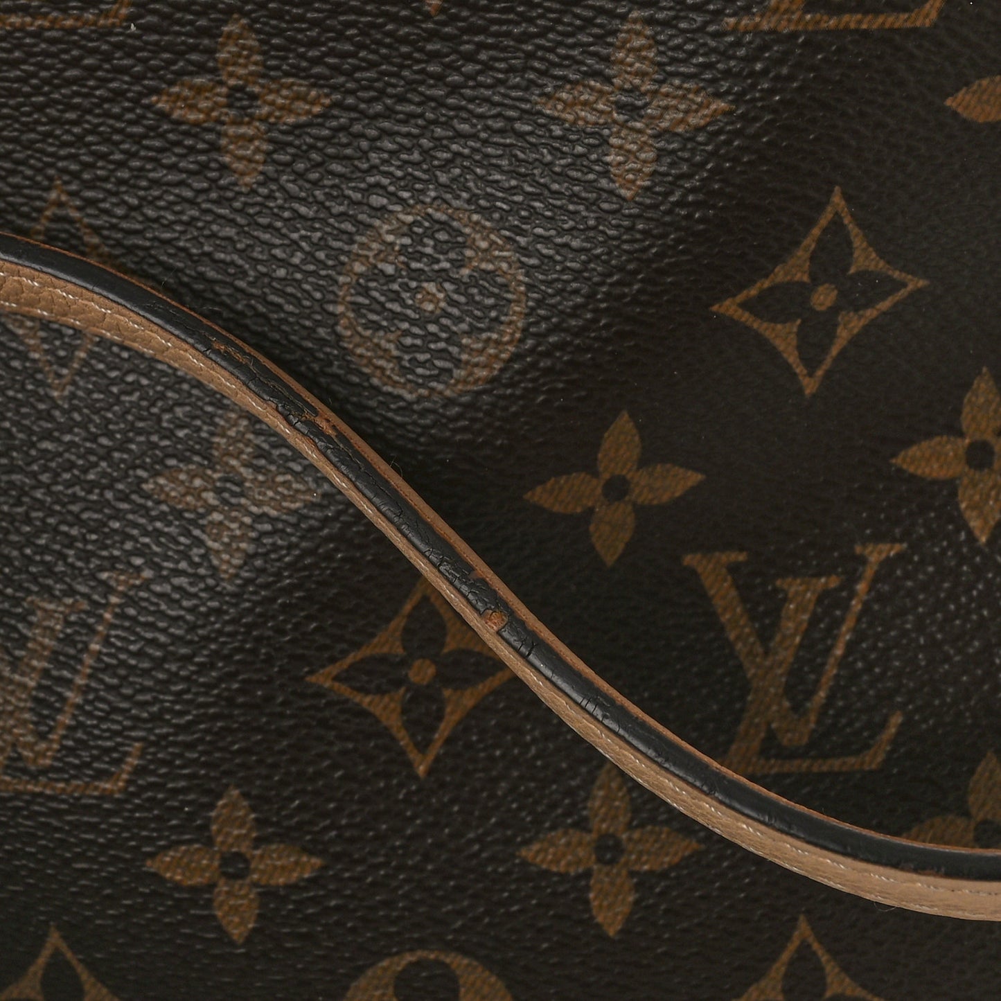 Monogram Pallas Shopper Dune