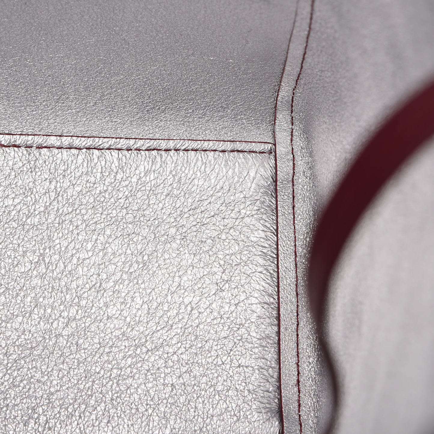 Grained Calfskin Medium Reversible Wandel Tote Ruby Tan