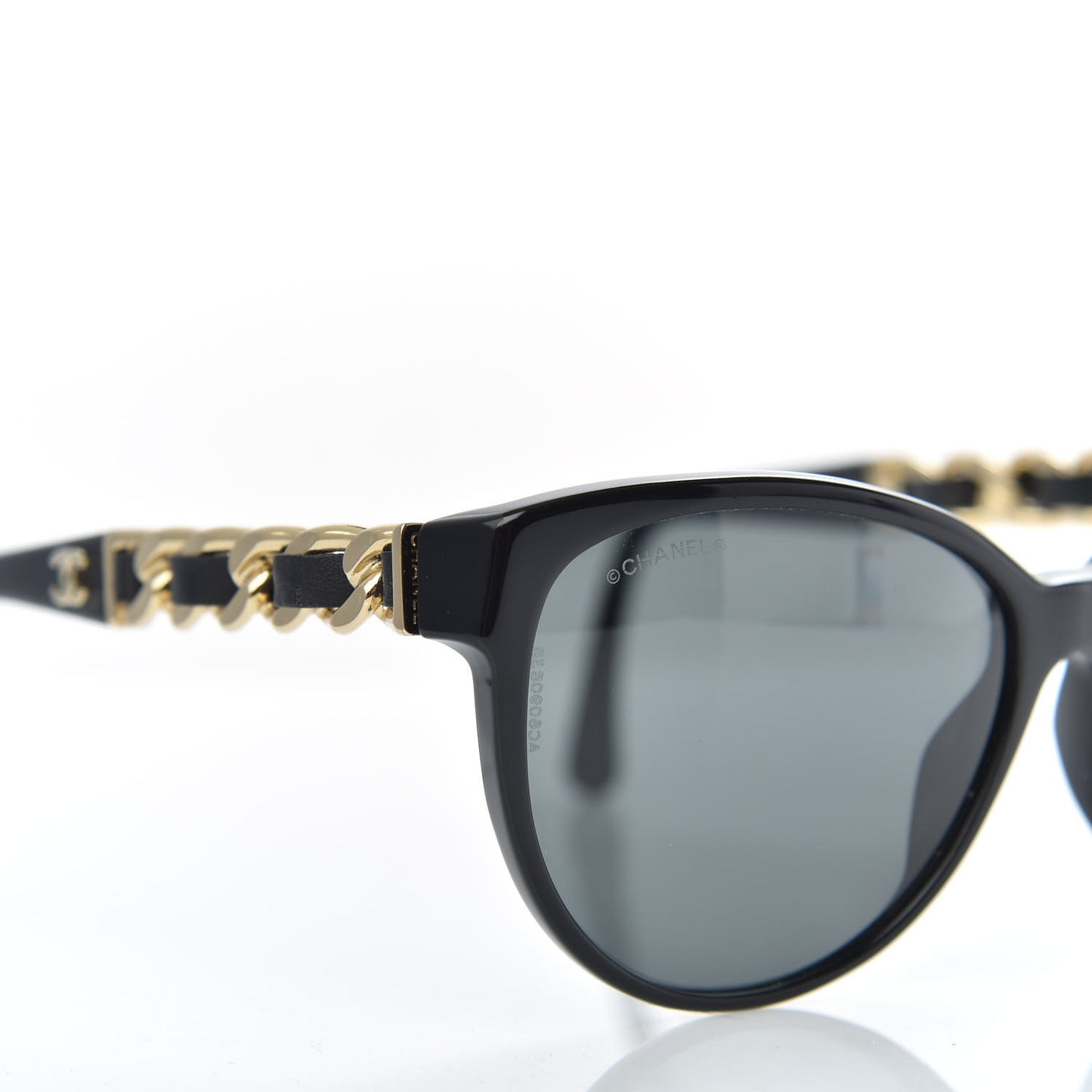 CC Chain Sunglasses 5215Q Black