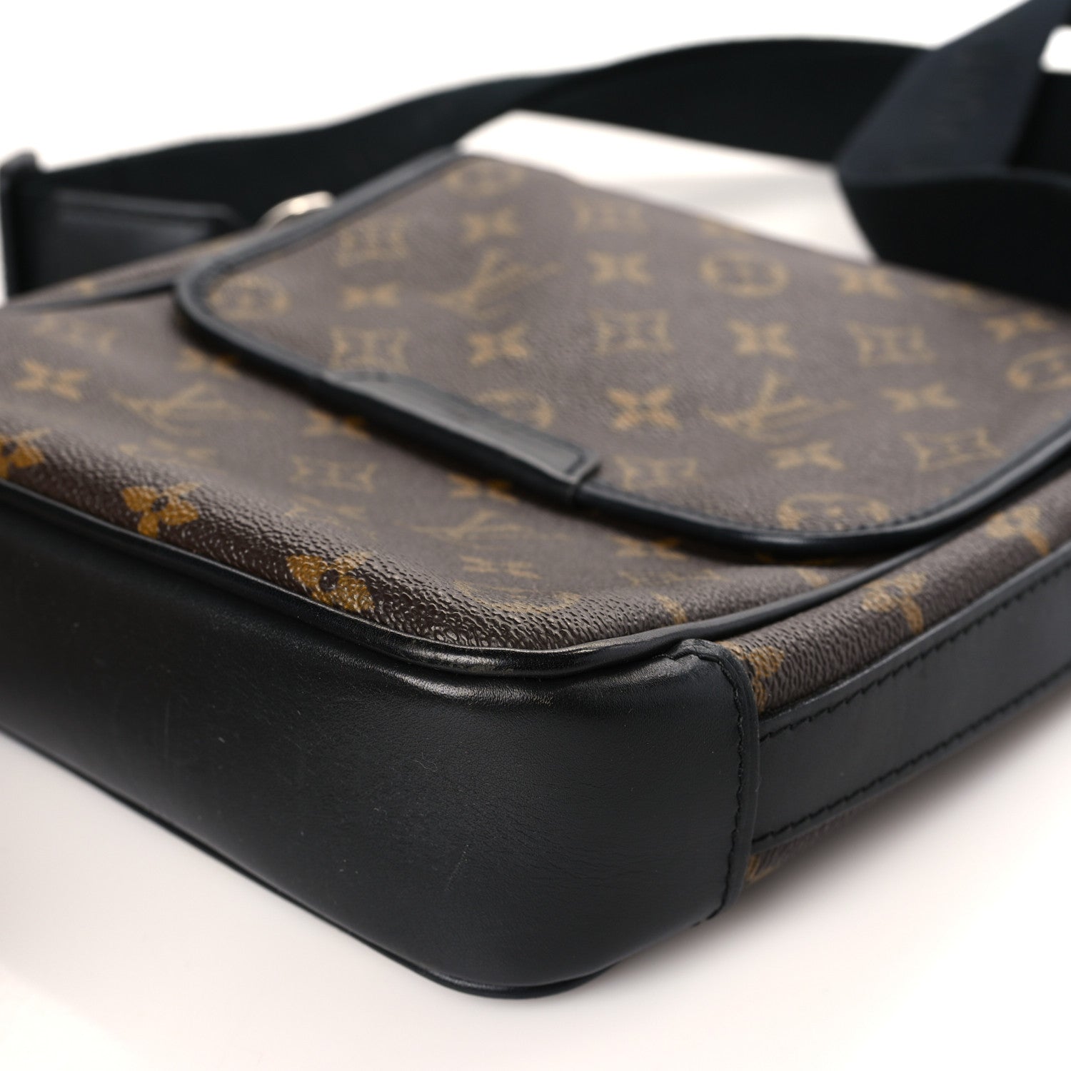 Louis Vuitton Monogram Macassar Bass PM 5 of 8