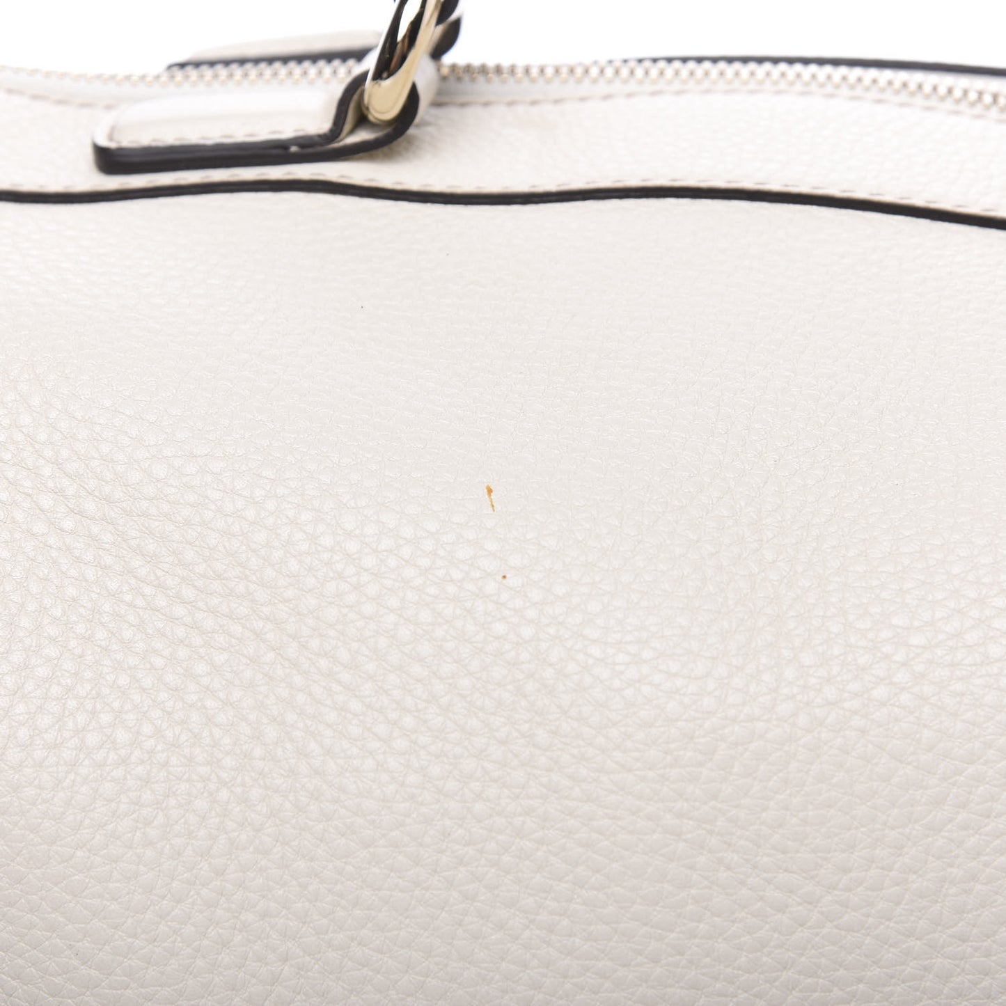 Pebbled Calfskin Medium Soho Boston Off White