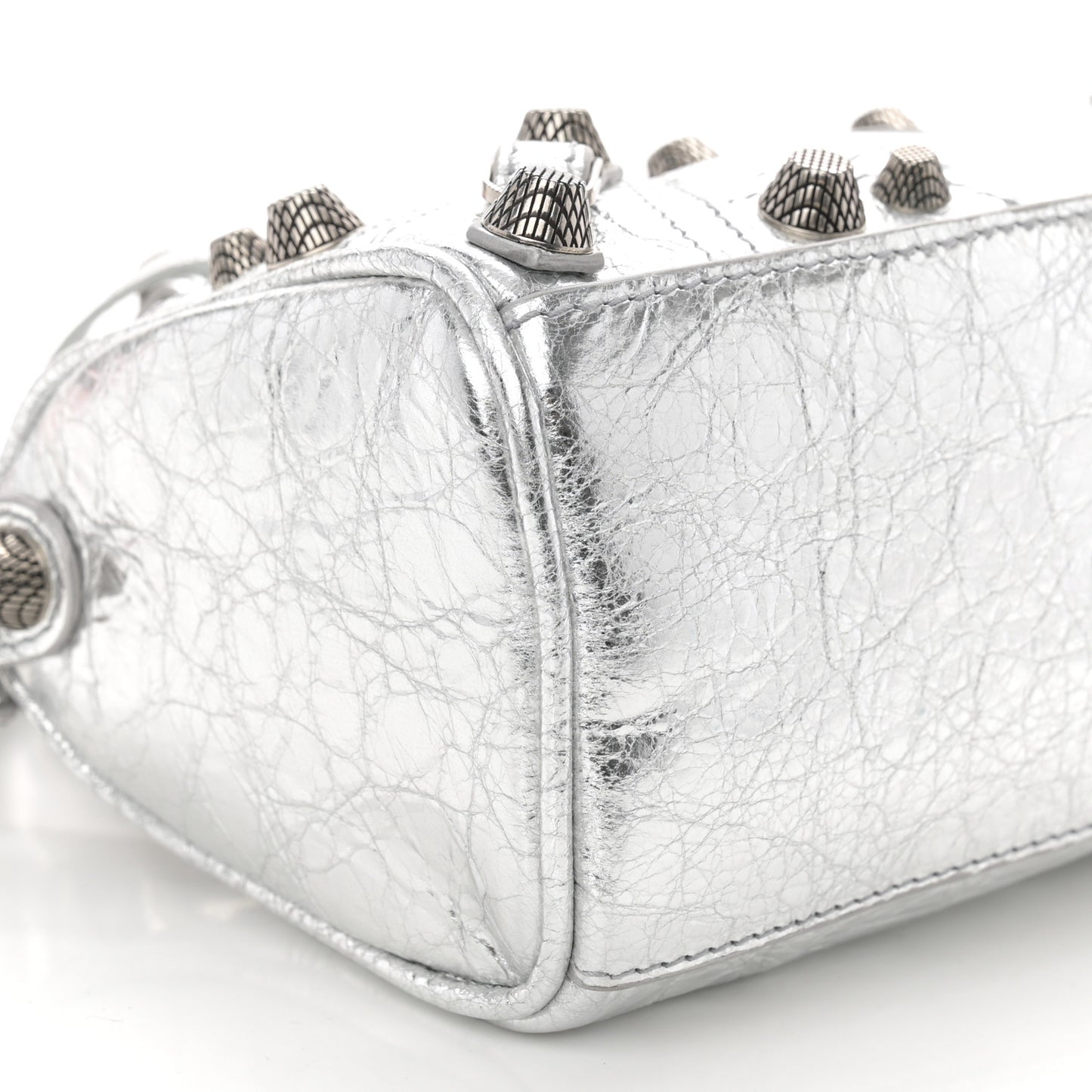 Agneau Arena Crystal Neo Nano Cagole Handbag Silver