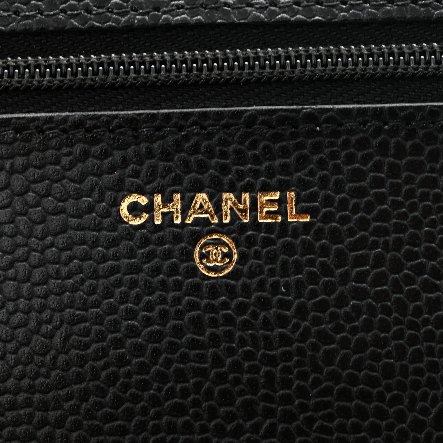 Caviar Quilted CC Turnlock Wallet On Chain WOC Black