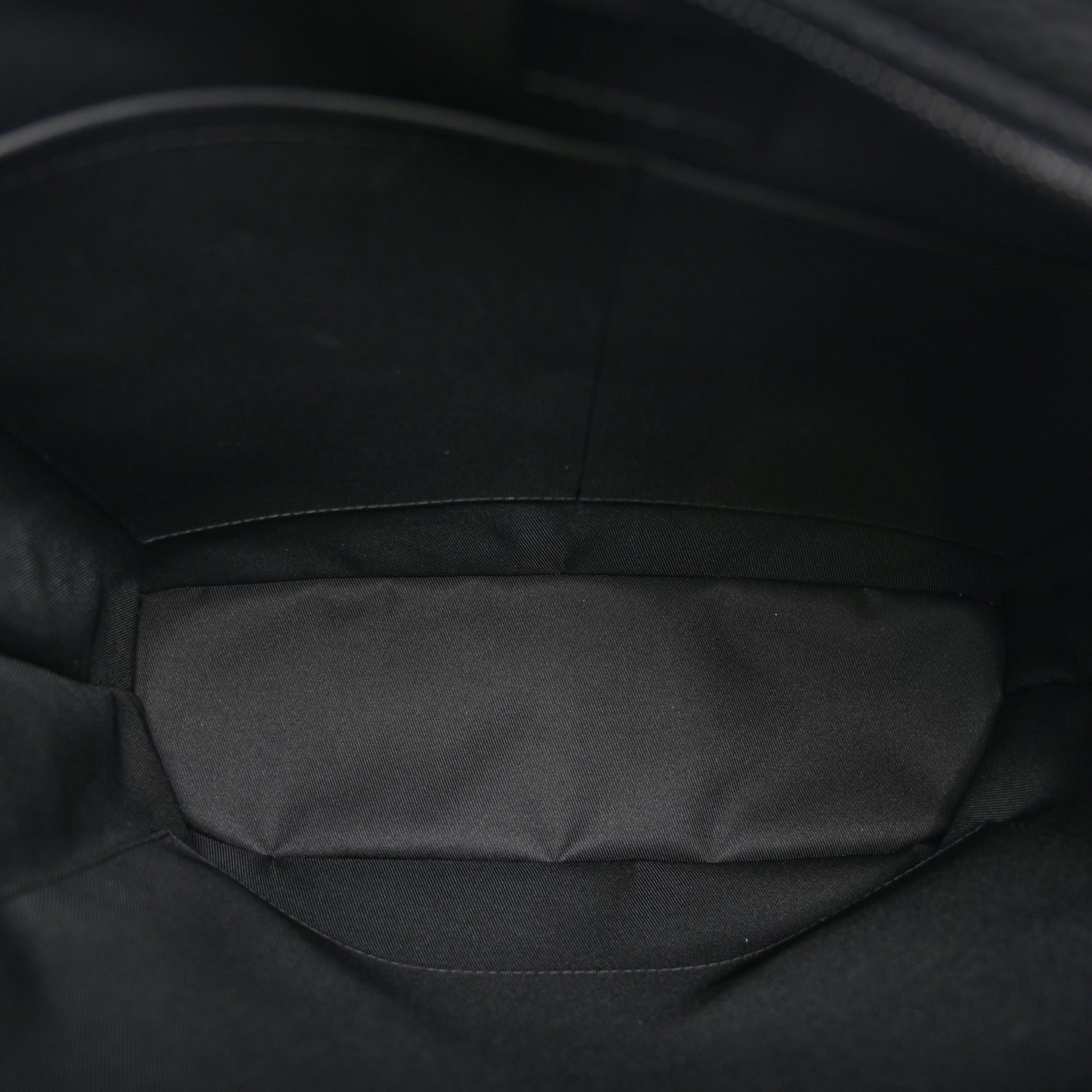 Taurillon Christopher Tote Black
