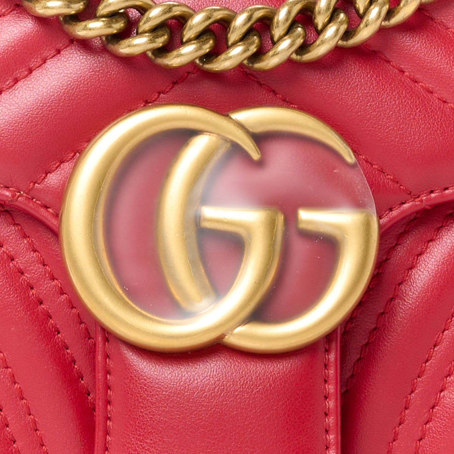 Calfskin Matelasse Small GG Marmont Shoulder Bag Hibiscus Red
