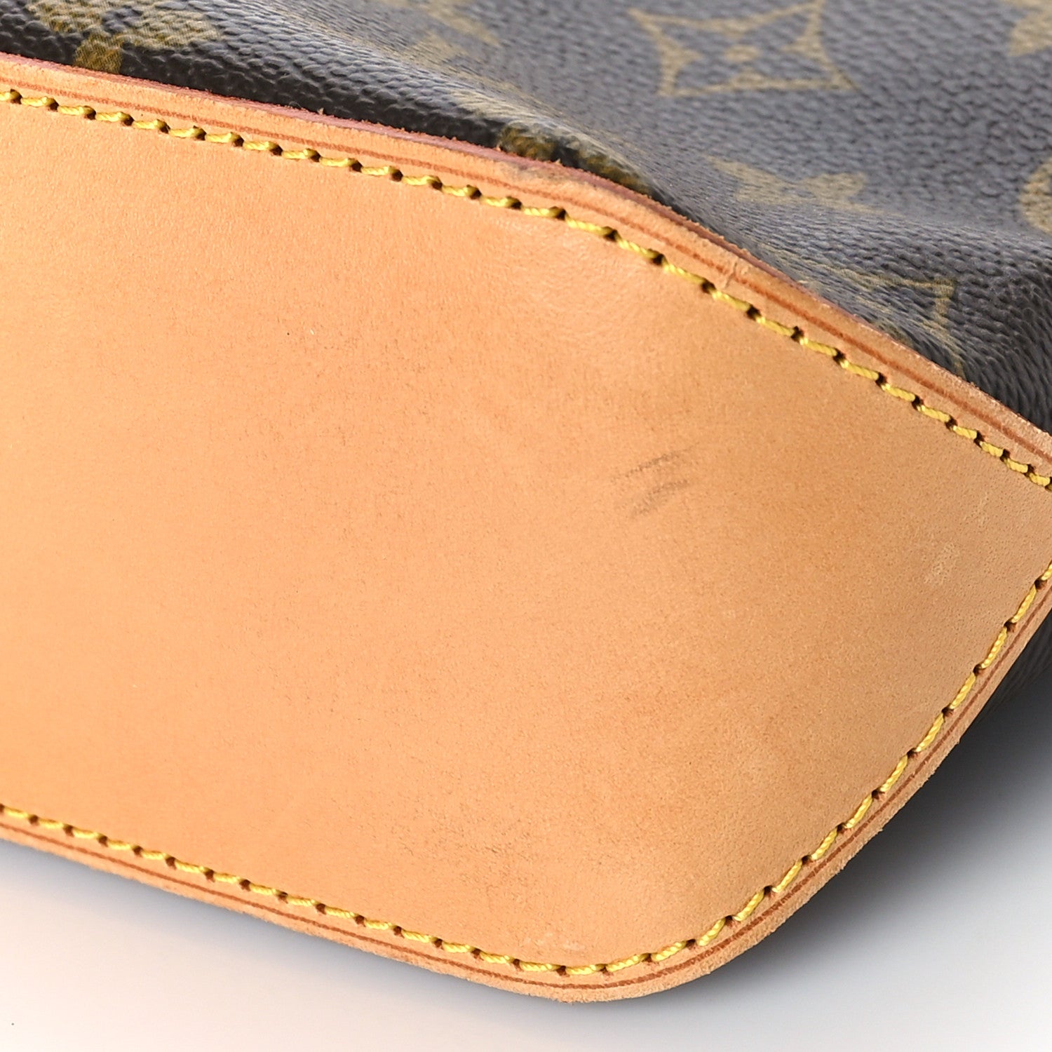 Louis Vuitton Monogram Trotteur 8 of 9