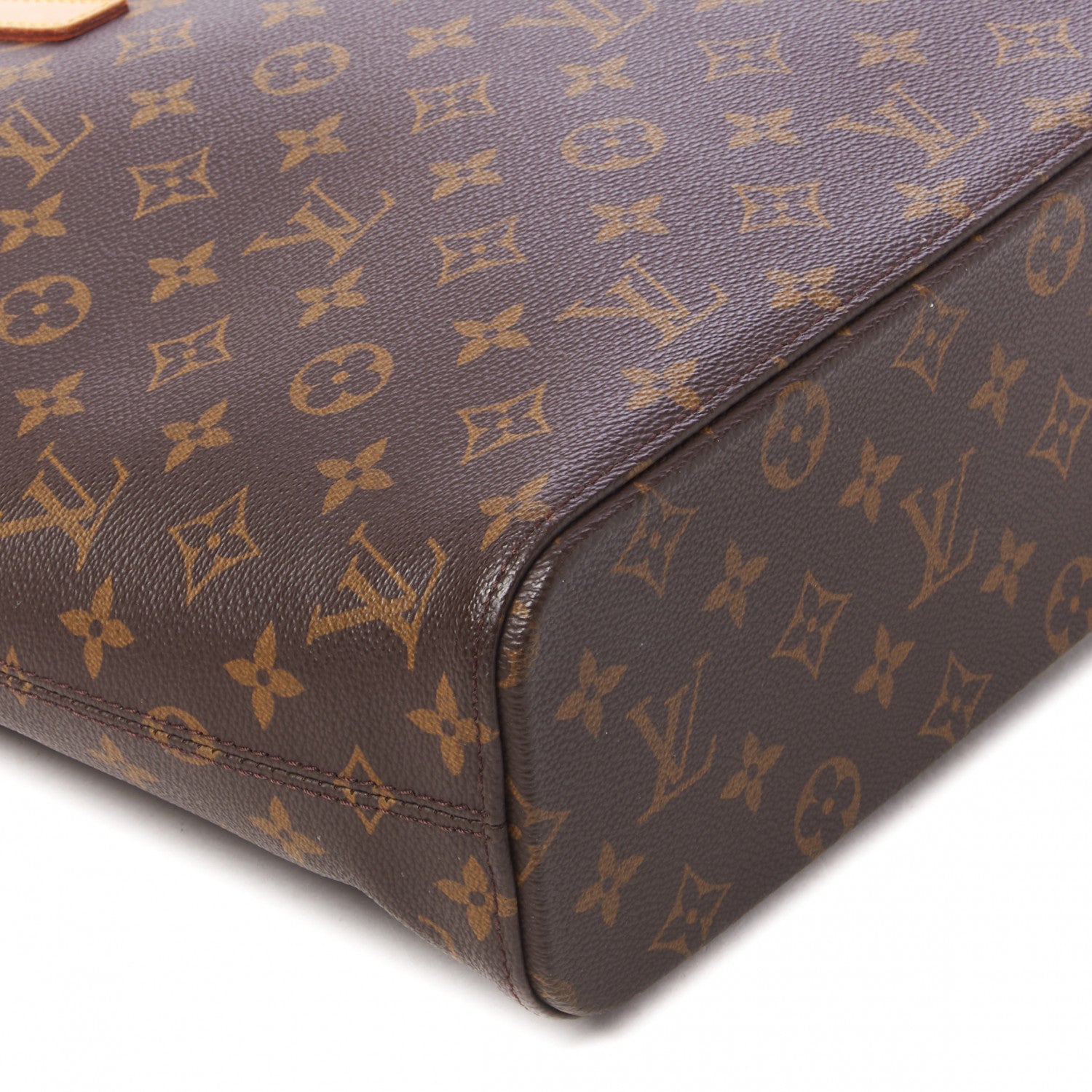 Louis Vuitton Monogram Luco 6 of 8