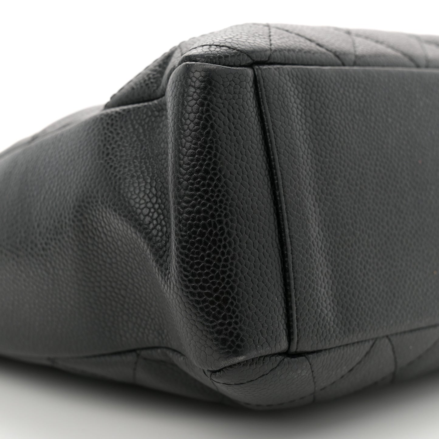 Caviar Quilted Petit Shopping Tote PST Black
