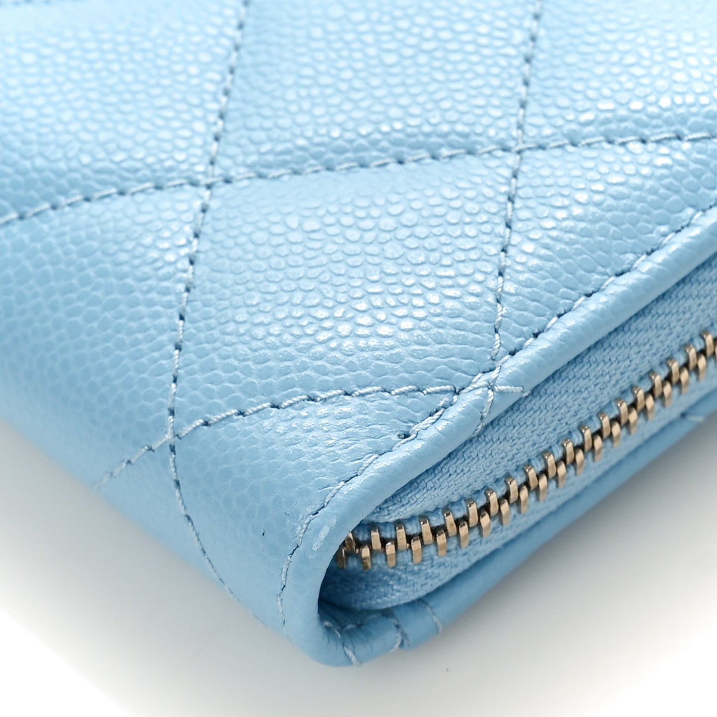 Caviar Quilted CC Zip Around Card Holder Light Blue
