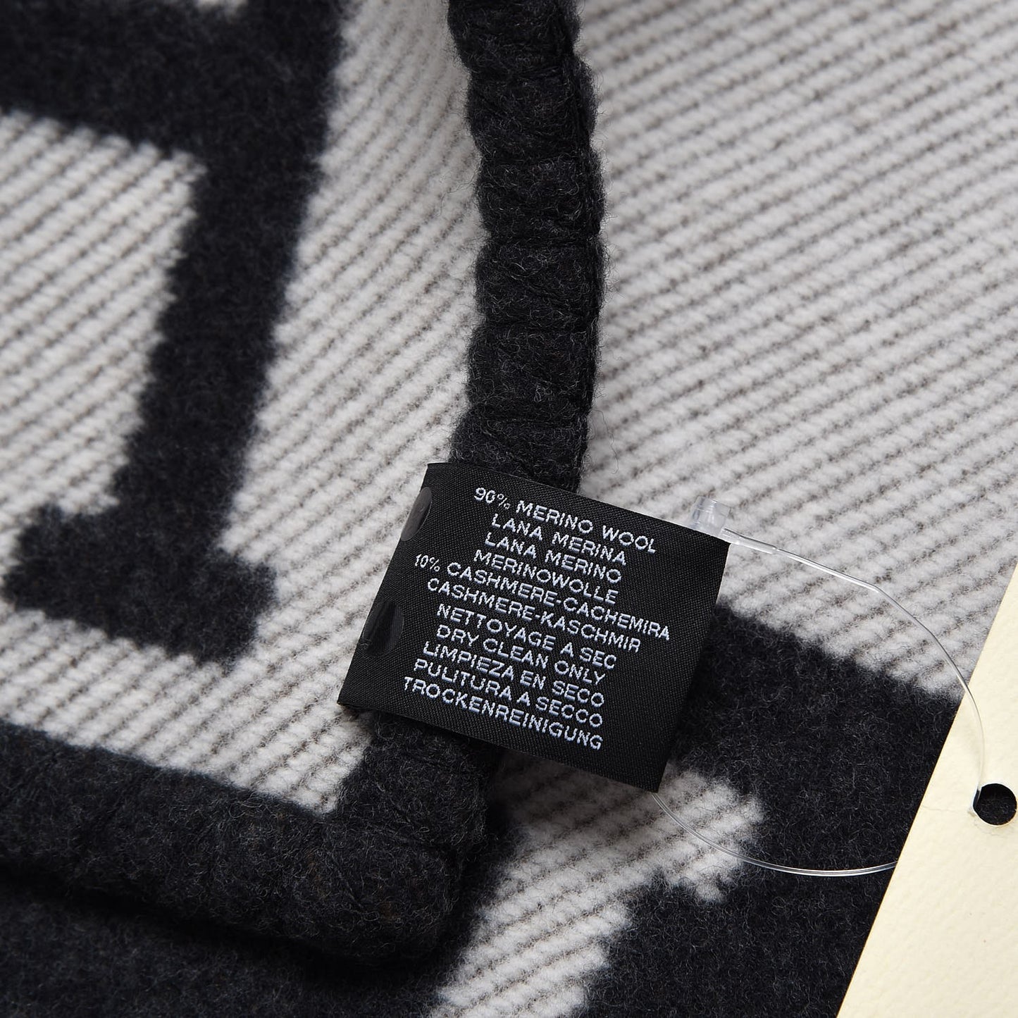 Wool Cashmere Avalon Blanket Ecru Gris Fonce