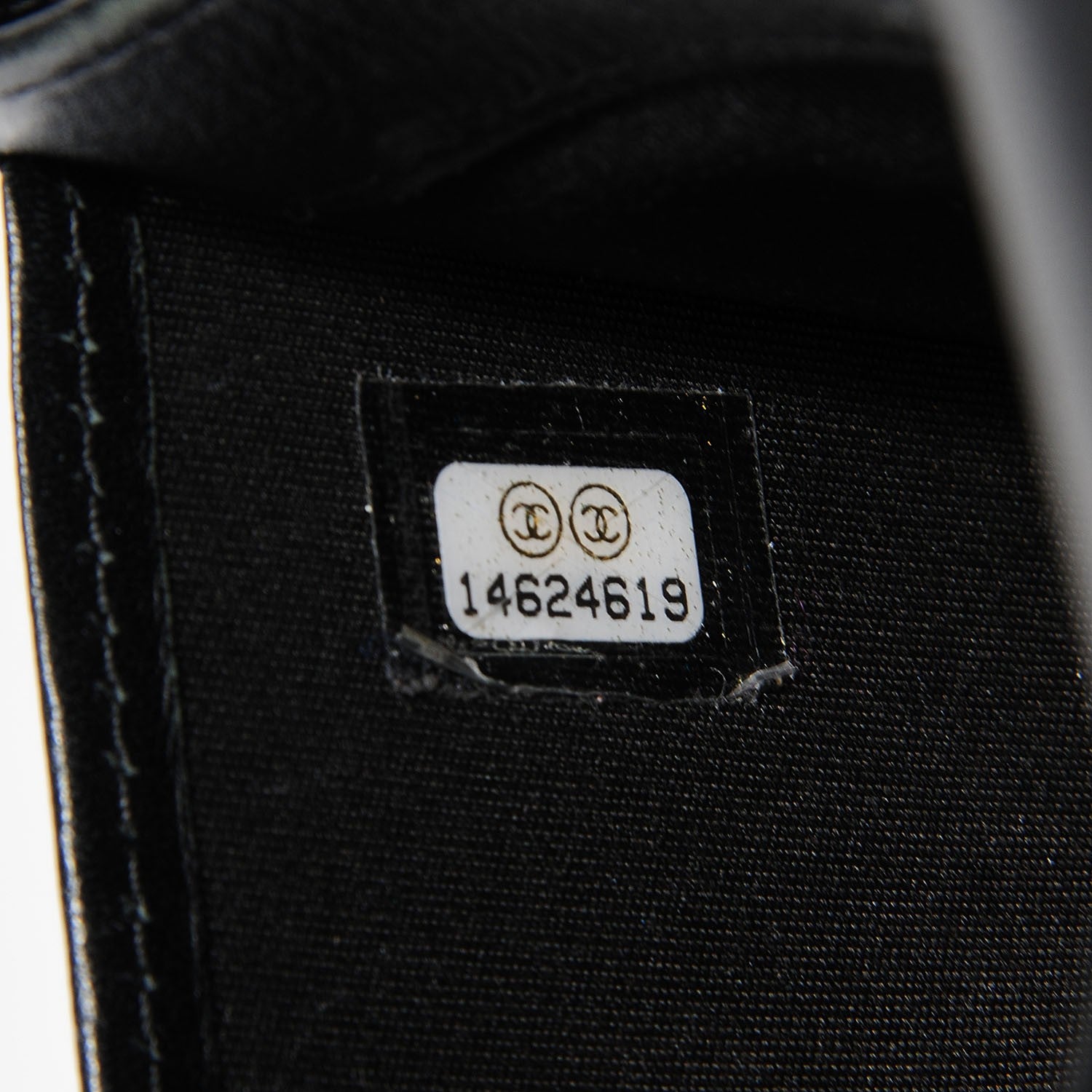 Chanel Caviar Sevruga Yen Wallet Black 8 of 8