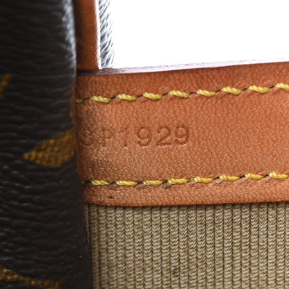 Louis Vuitton Monogram Reporter GM 8 of 15