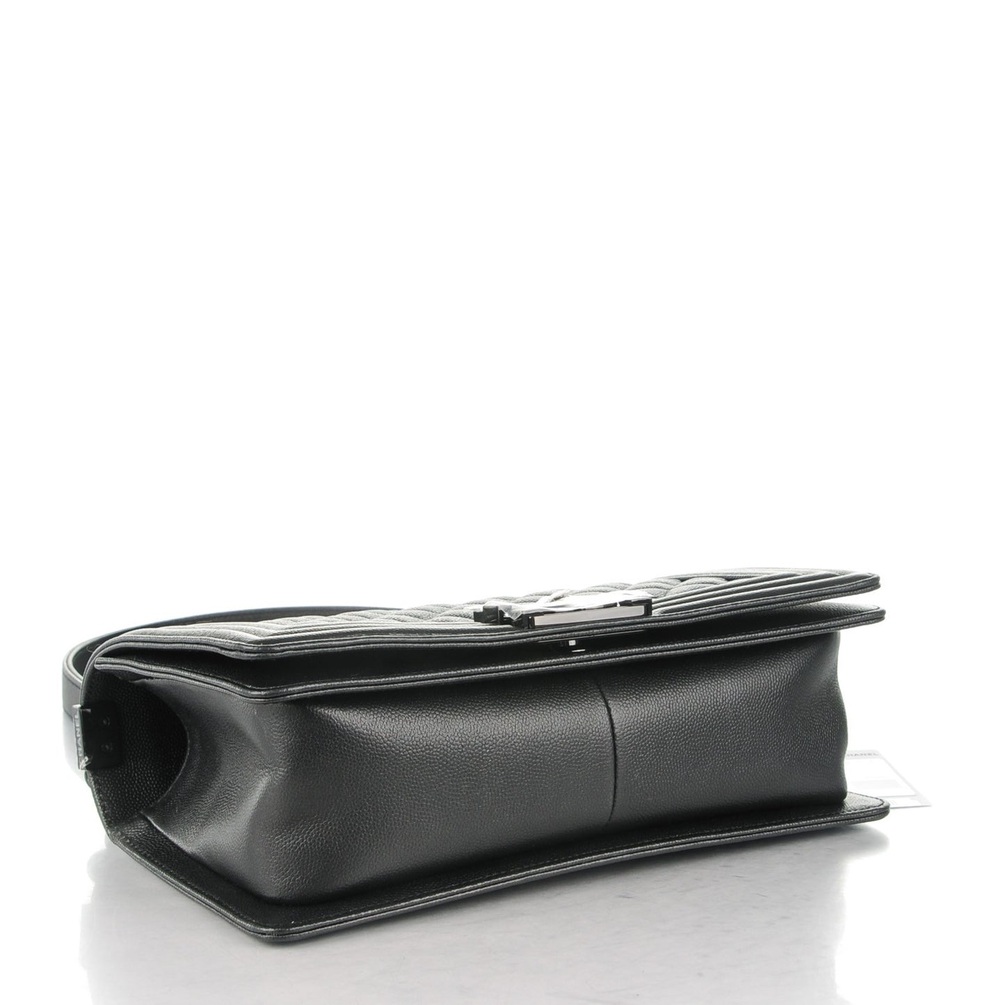Caviar Quilted Medium Boy Flap So Black