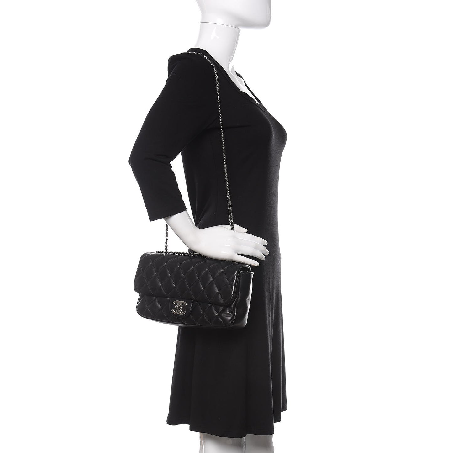 Lambskin Quilted Medium Coco Rain Flap Black