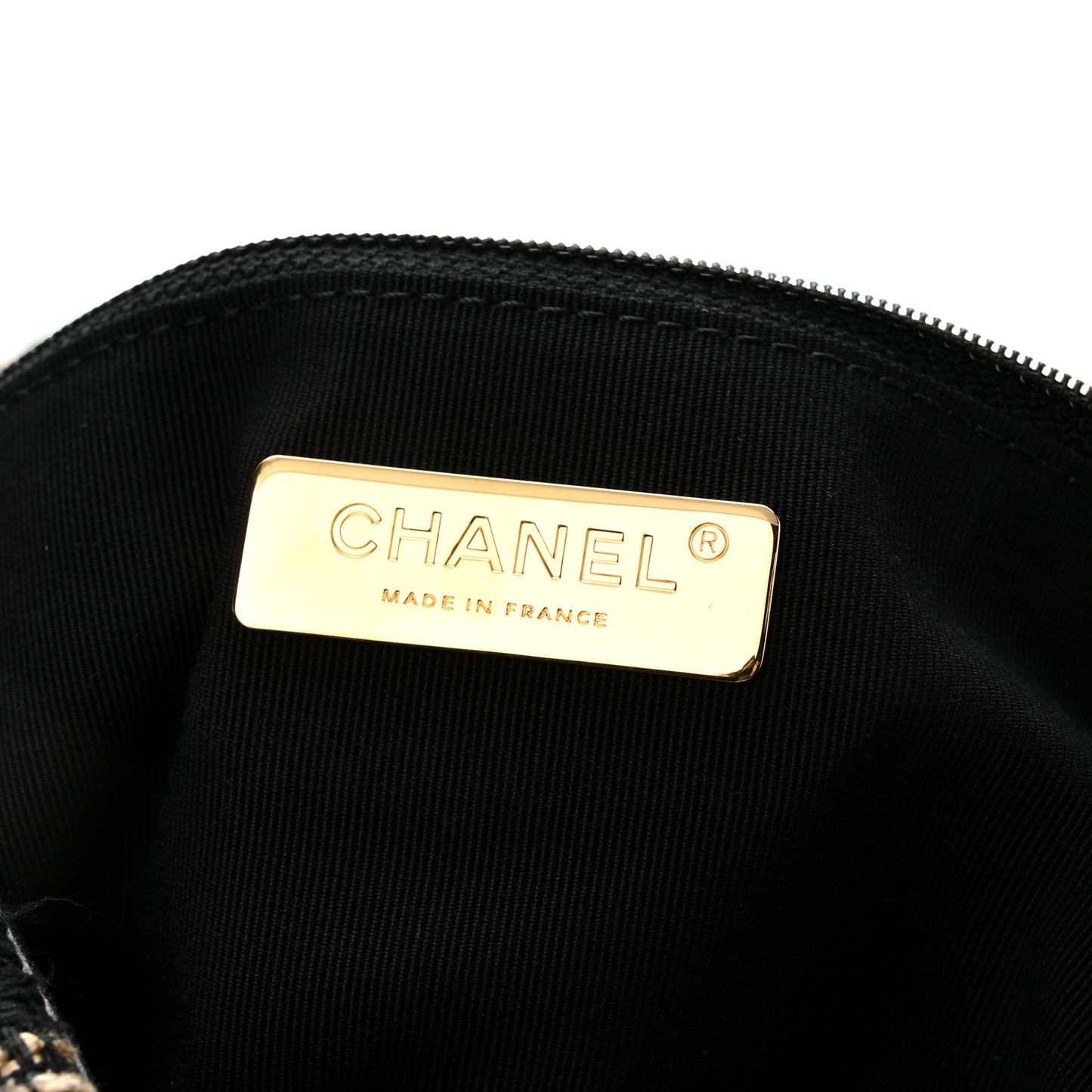 Tweed Maxi Chanel 19 Flap Black Beige
