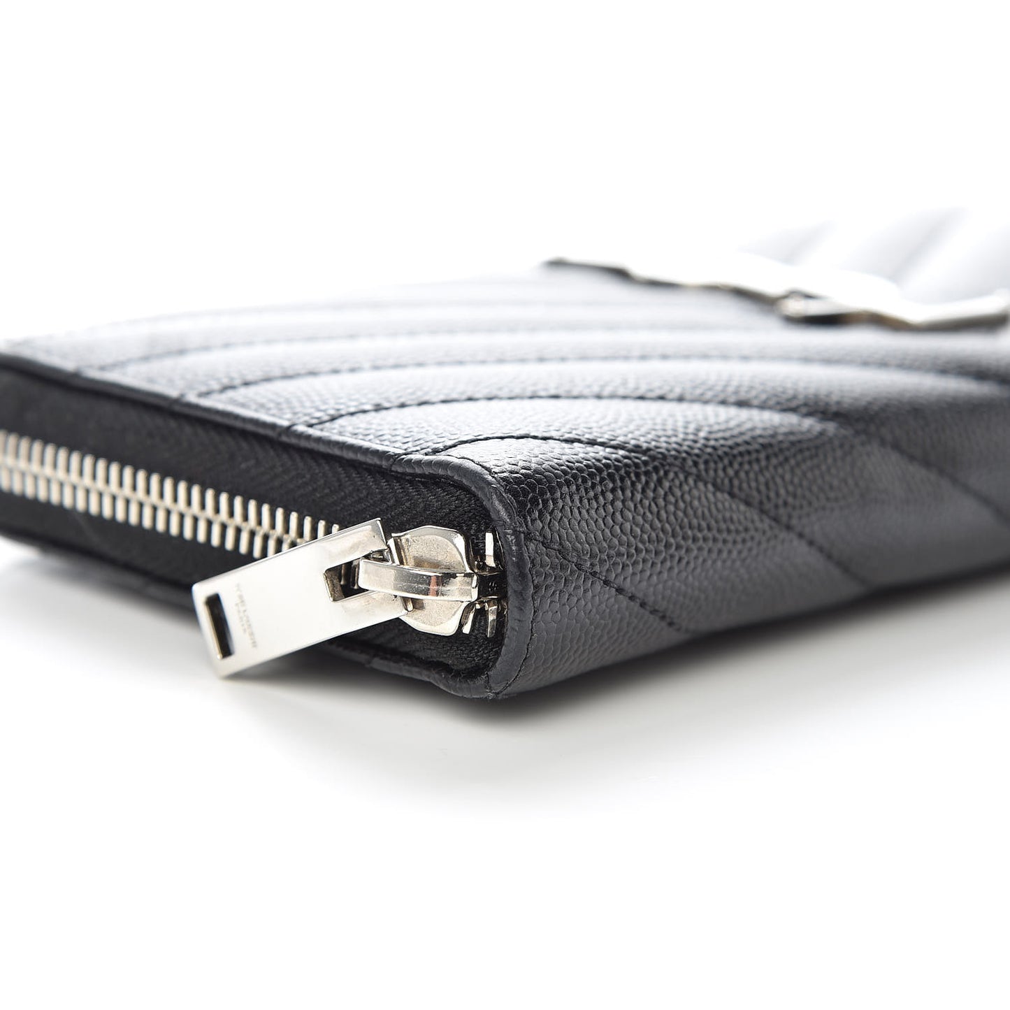 Grain De Poudre Matelasse Chevron Monogram Zip Around Wallet Black