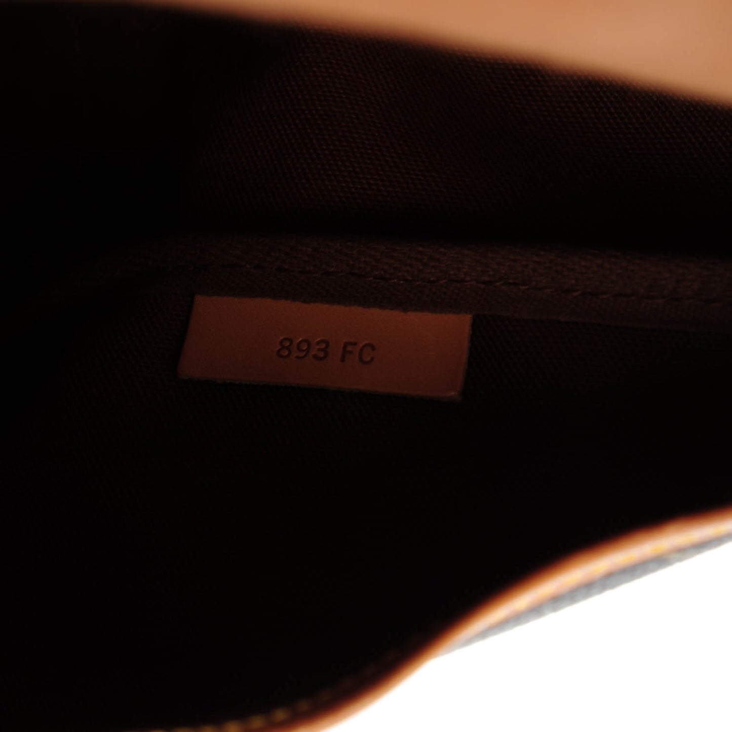 Monogram Saumur 35