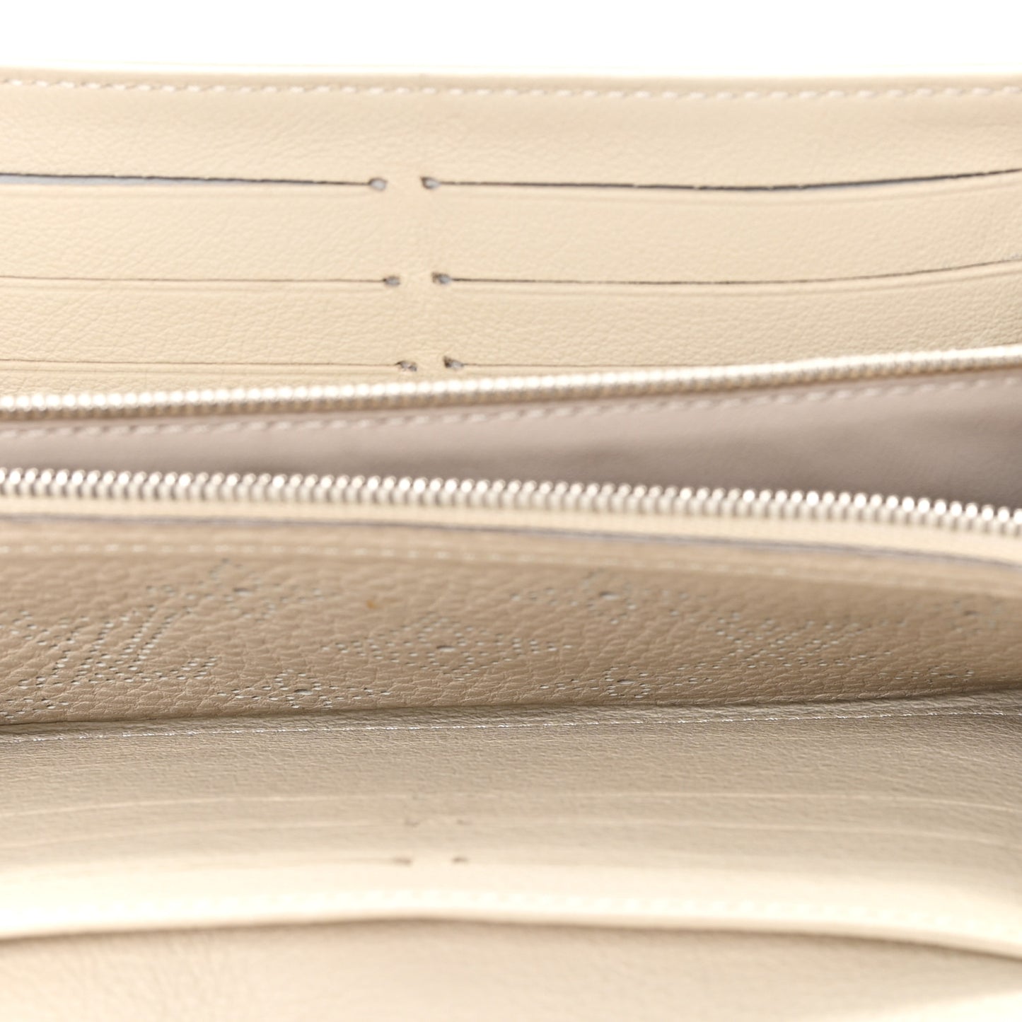 Mahina Iris Wallet Ivory