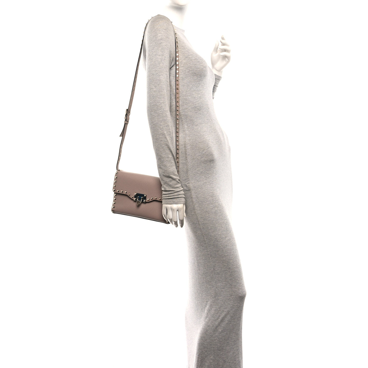 Pebbled Calfskin Medium Rockstud Flip Lock Crossbody Bag Poudre