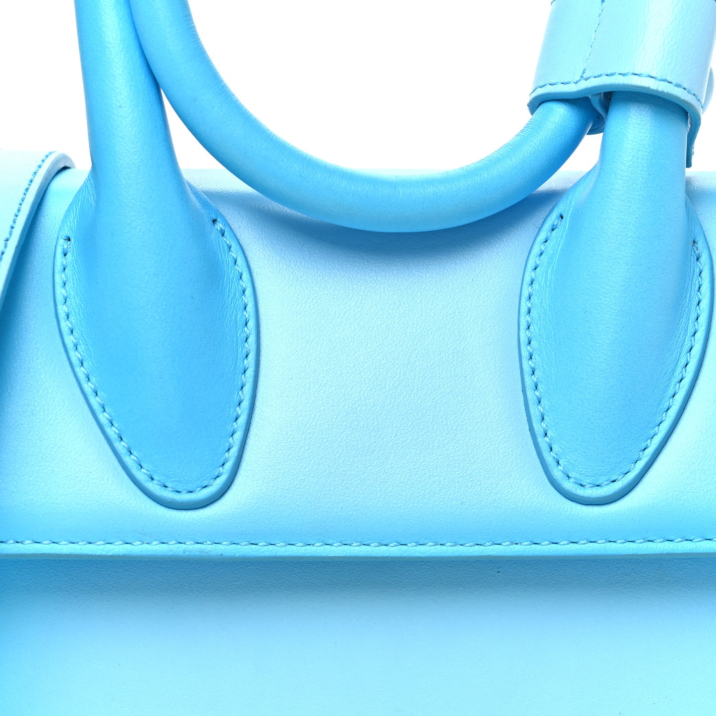 Smooth Calfskin Le Chiquito Noeud Blue