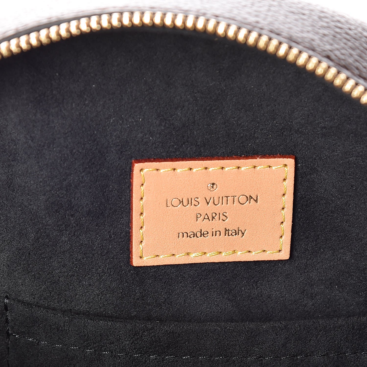 Louis Vuitton Reverse Monogram Giant Boite Chapeau Souple 8 of 10