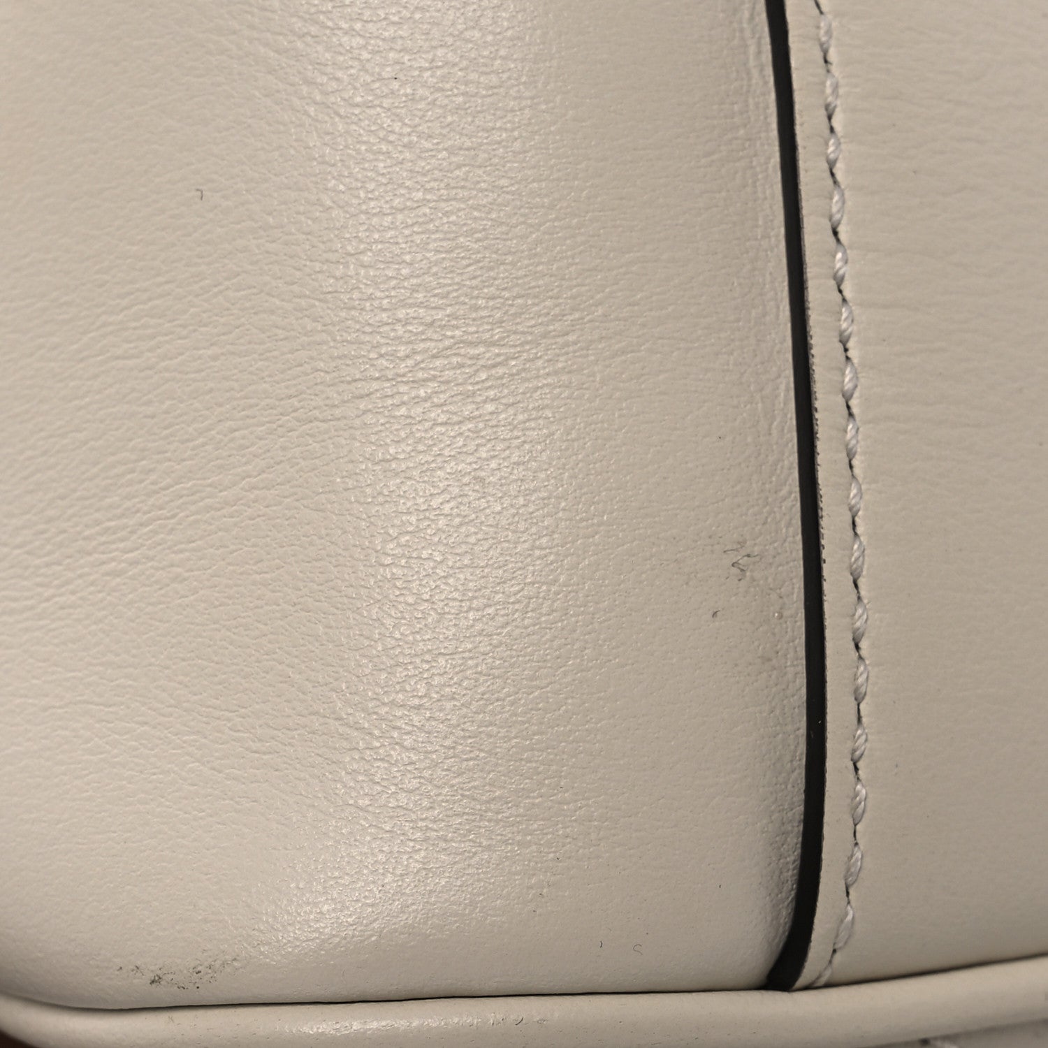 Gucci Calfskin Matelasse Small GG Marmont Shoulder Bag White 16 of 17