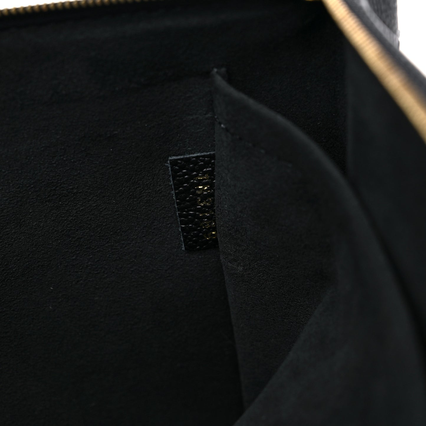 Monogram Daily Pouch Black