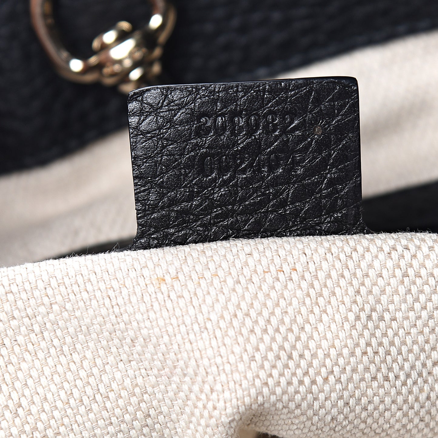 Pebbled Calfskin Medium Soho Chain Shoulder Bag Black