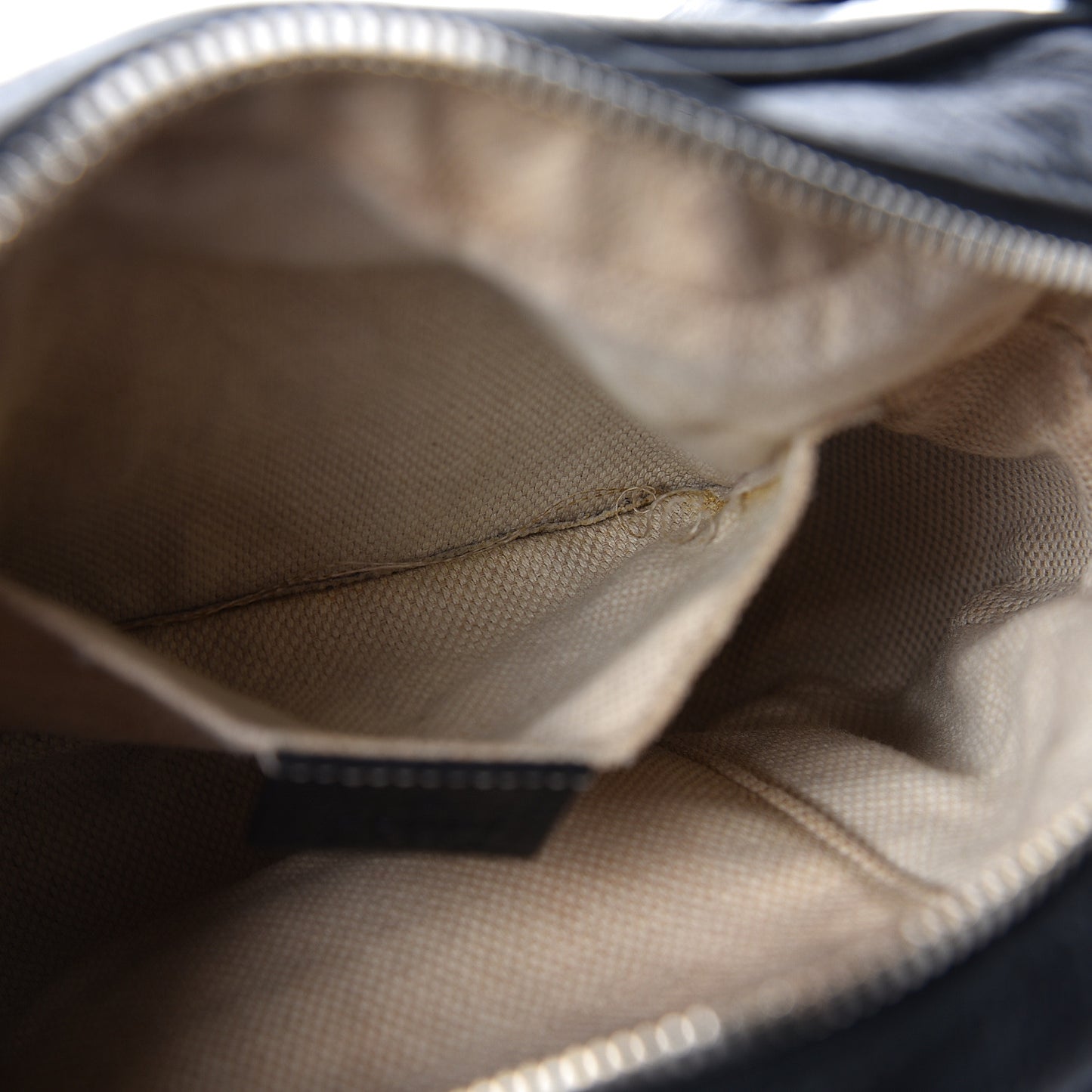 Pebbled Calfskin Small Soho Disco Bag Black