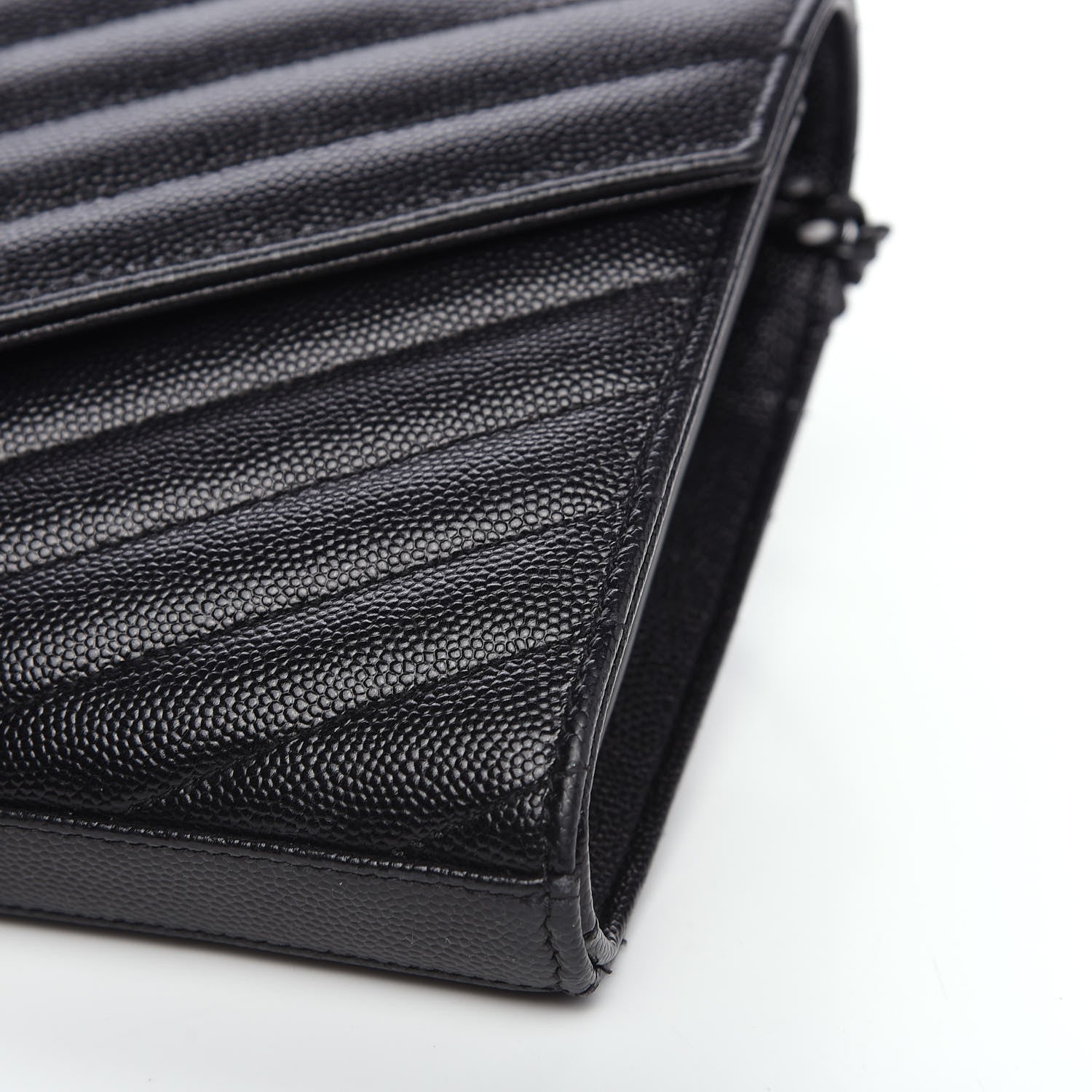 Saint Laurent Grain De Poudre Matelasse Chevron Monogram Chain Wallet Black 7 of 9