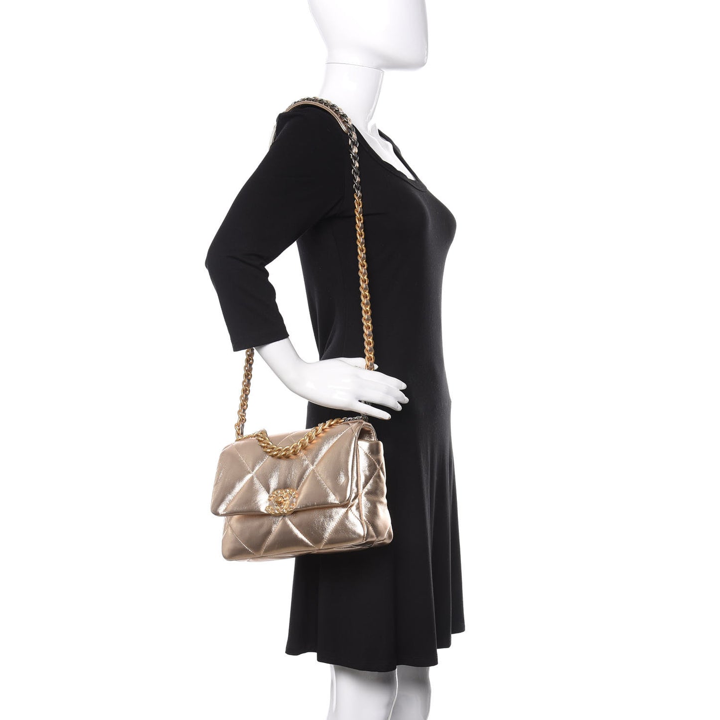 Metallic Lambskin Quilted Medium 19 Flap Gold