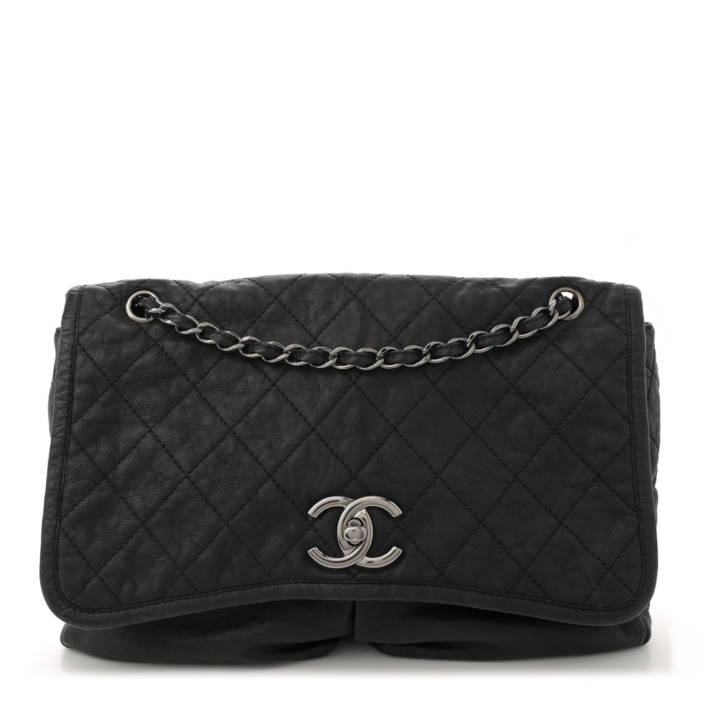 Grained Calfskin Large Natural Beauty Flap Black