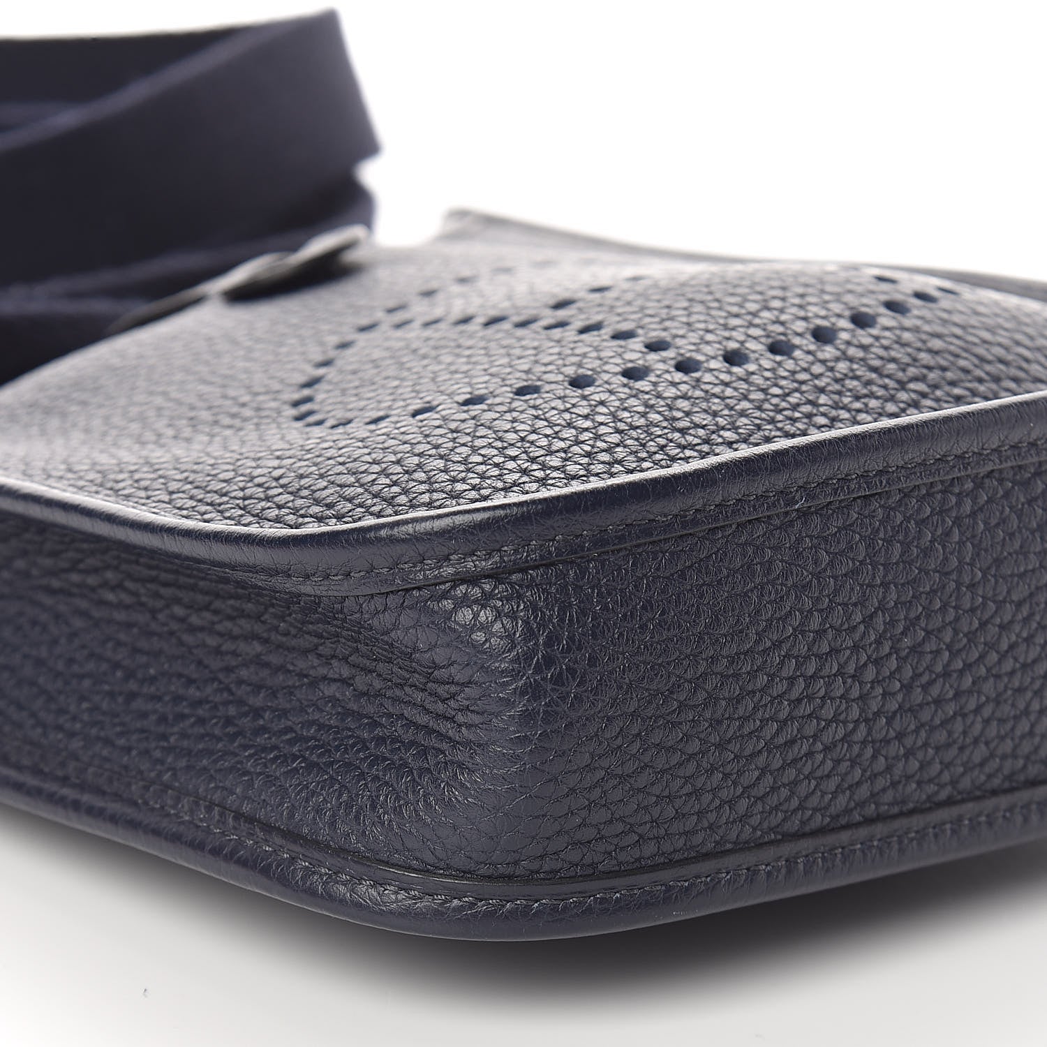 Hermes Taurillon Clemence Amazone Evelyne TPM Bleu Nuit Bleu Indigo 8 of 10