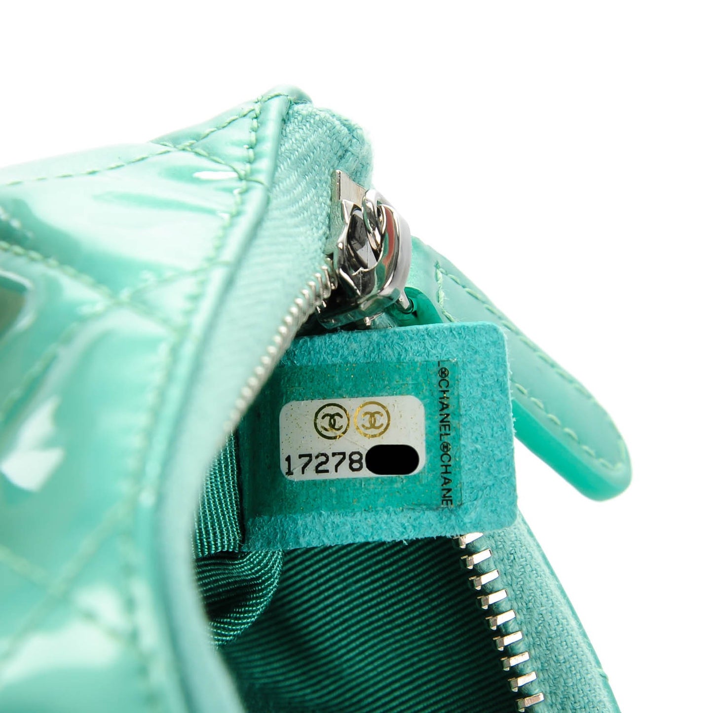 Patent Quilted Key Holder Case Green