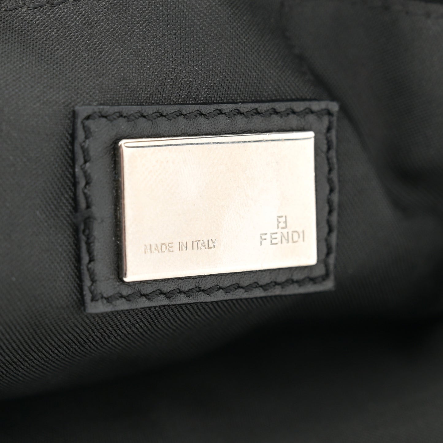 Zucchino Vitello Pochette Black White