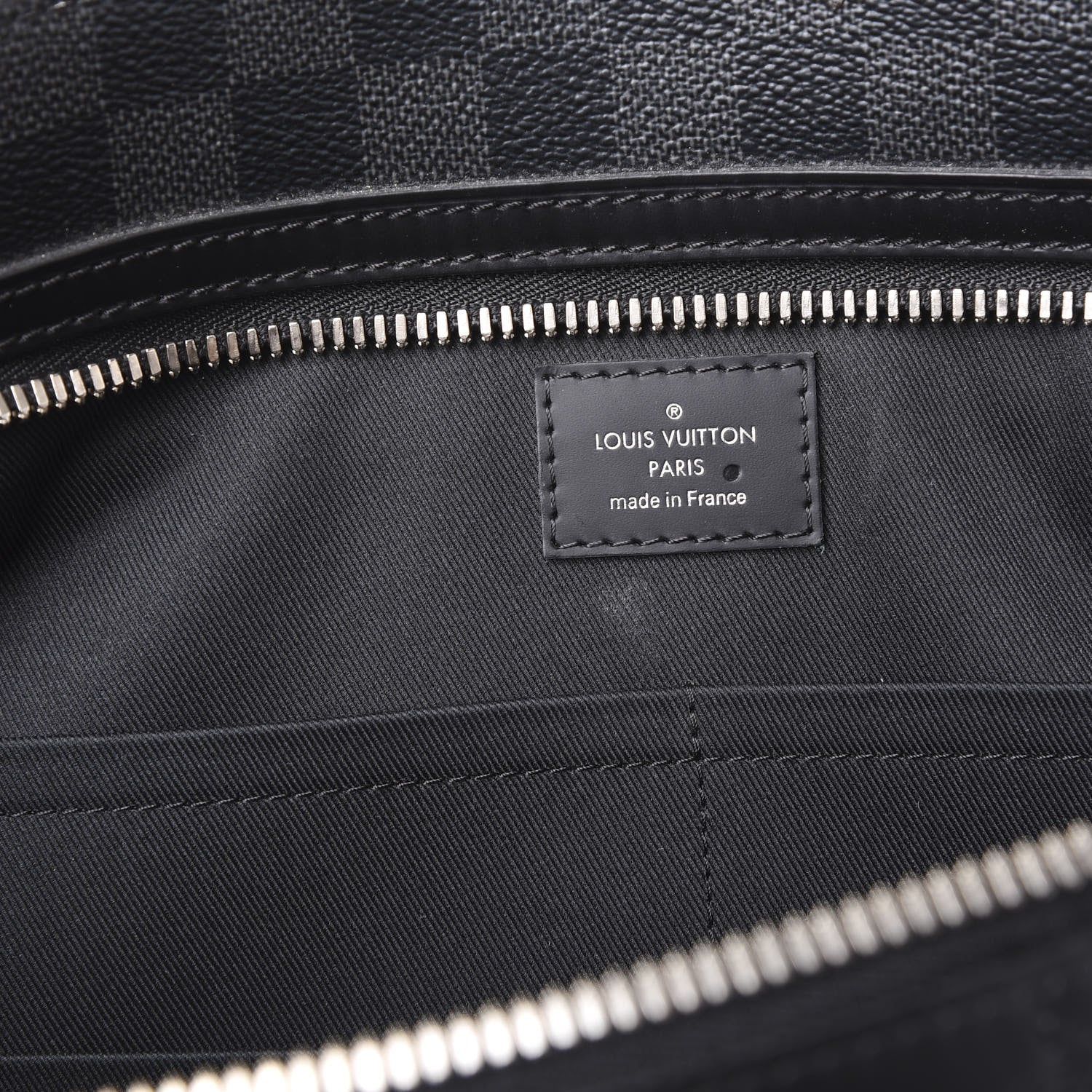 Louis Vuitton Damier Graphite Hunter Messenger 5 of 9