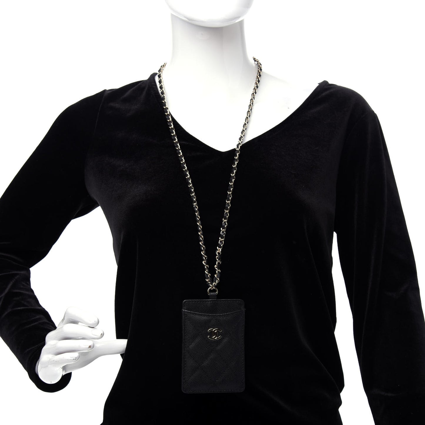 Caviar Quilted Card Holder On Chain Black
