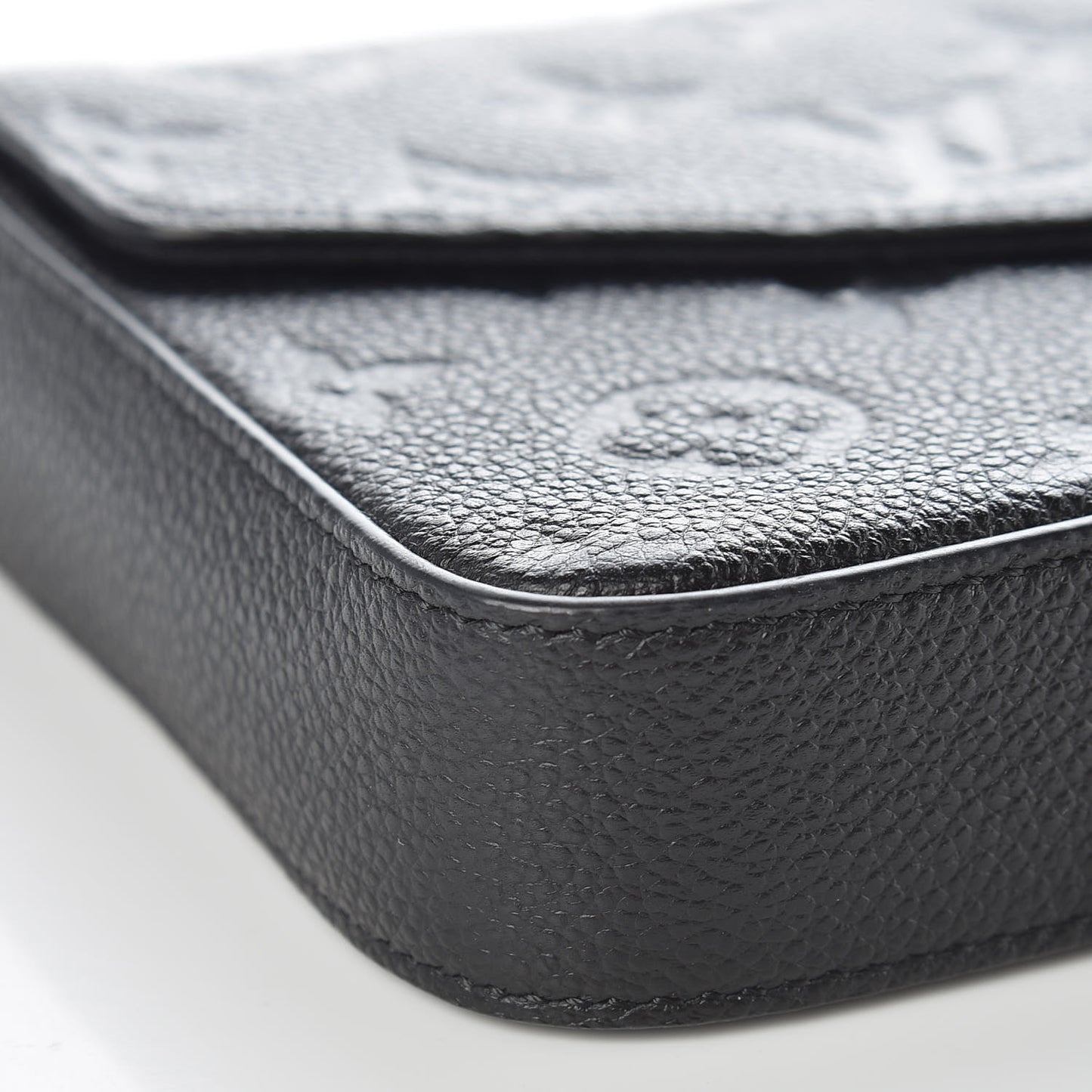 Empreinte Pochette Felicie Chain Wallet Black