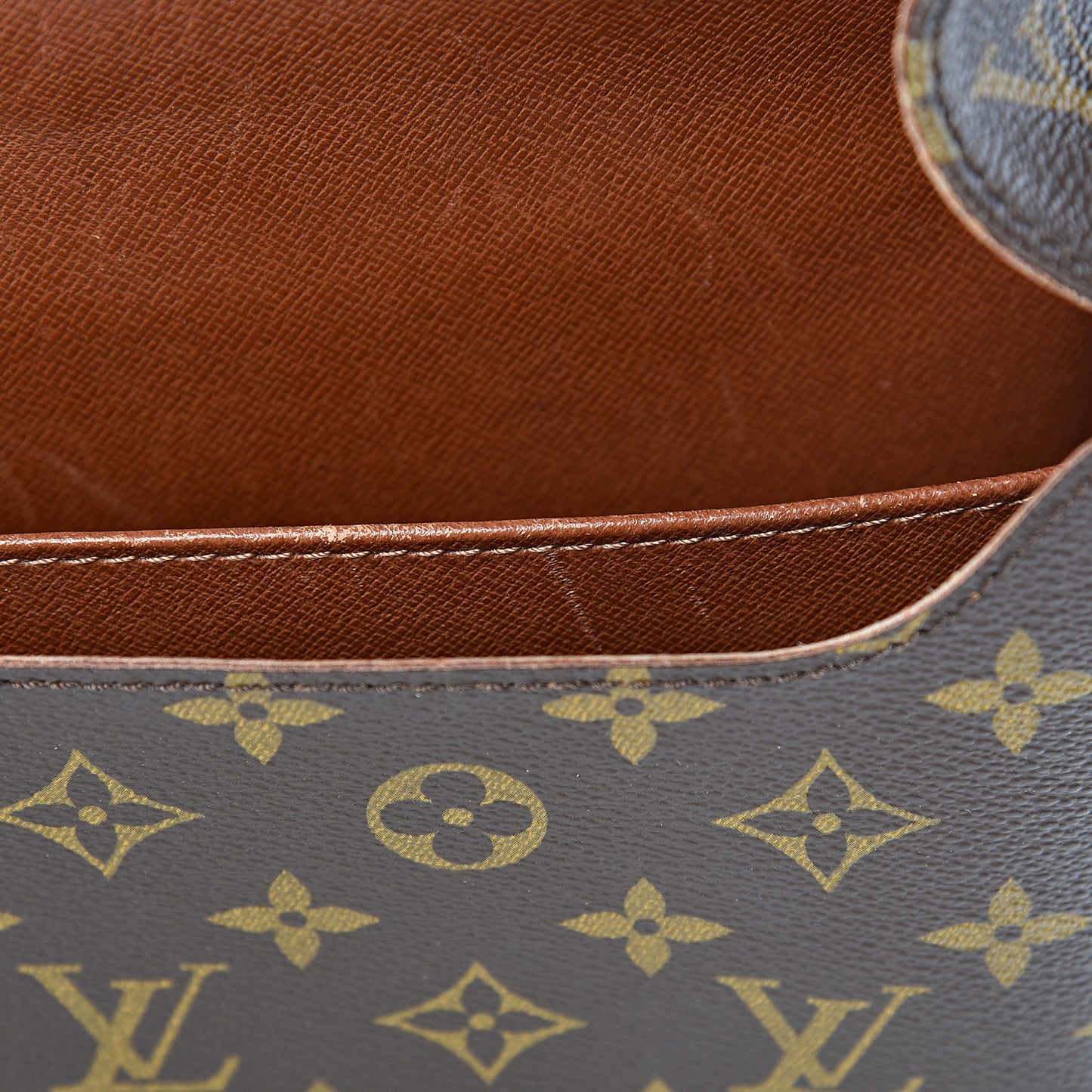 Monogram Cartouchiere 26