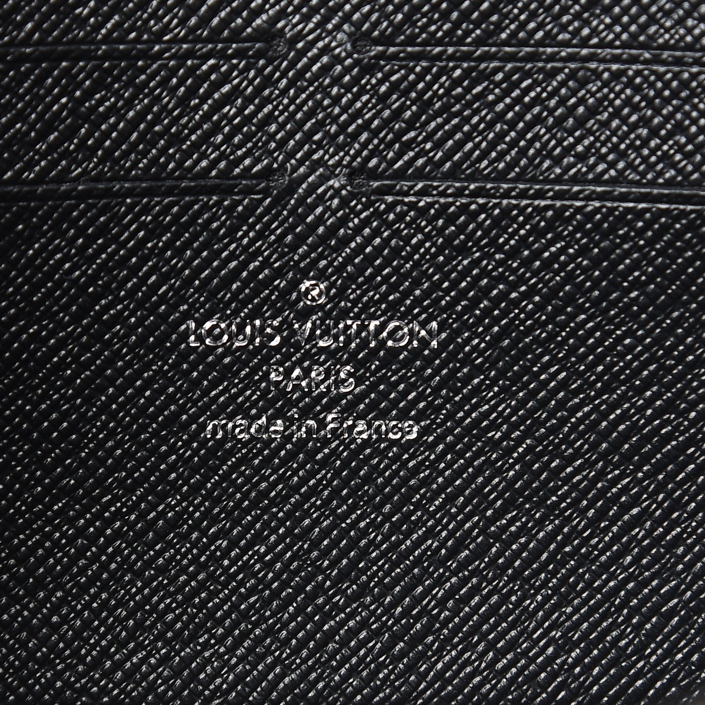 Epi Twist Chain Wallet Black