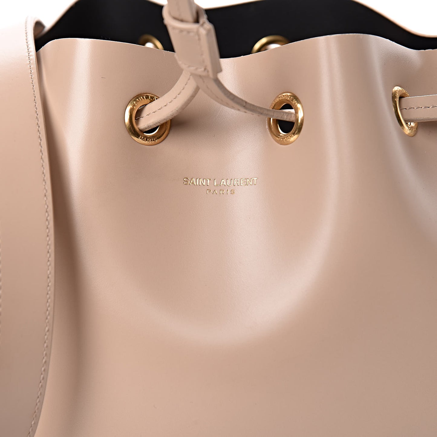 Calfskin Medium Emmanuelle Bucket Bag Nude Powder