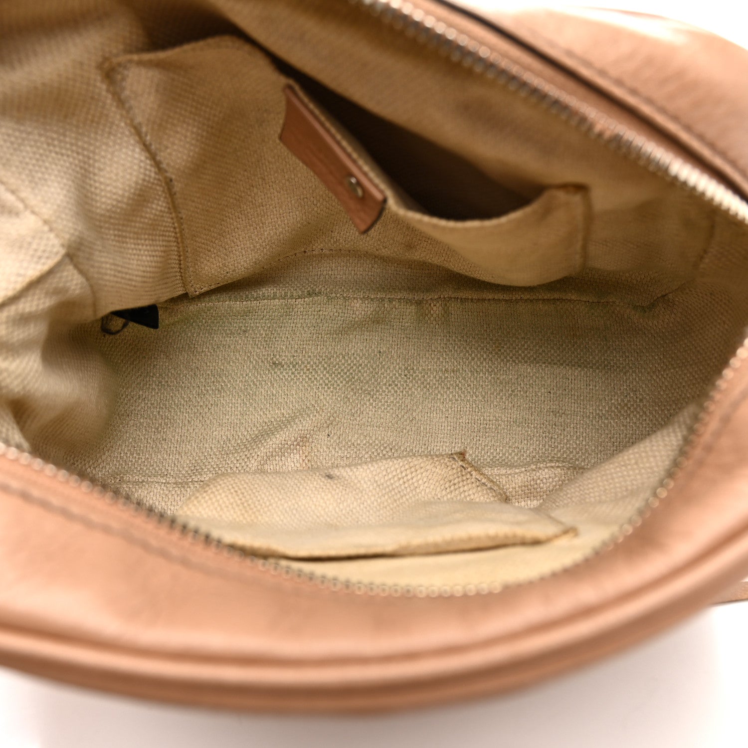 Gucci Pebbled Calfskin Small Soho Disco Bag Camelia 5 of 17