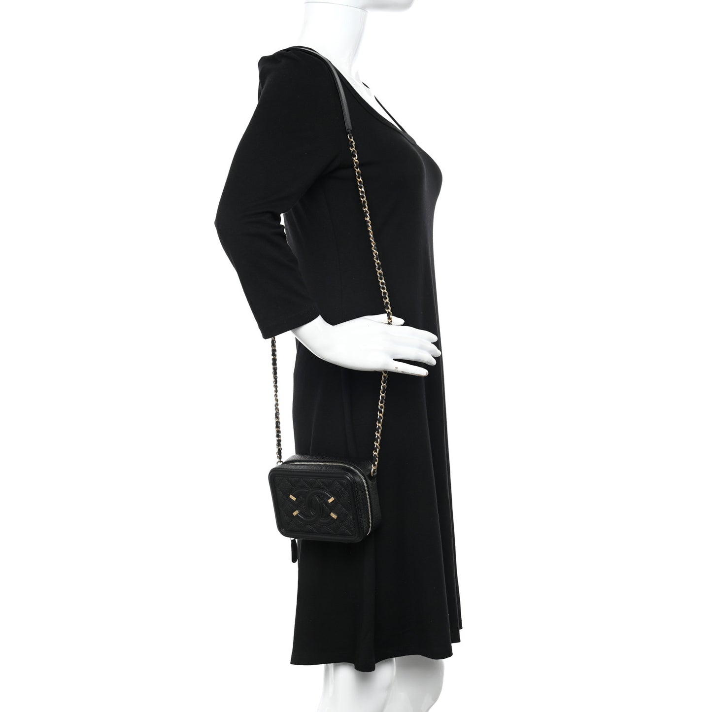 Caviar Quilted CC Filigree Vanity Clutch With Chain Black