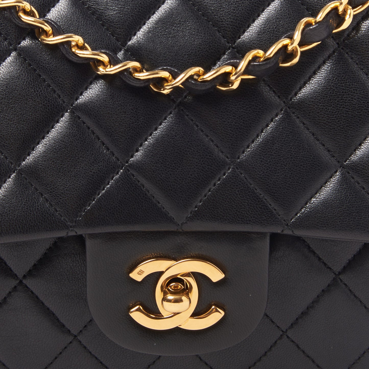 Lambskin Quilted Medium Double Flap Black