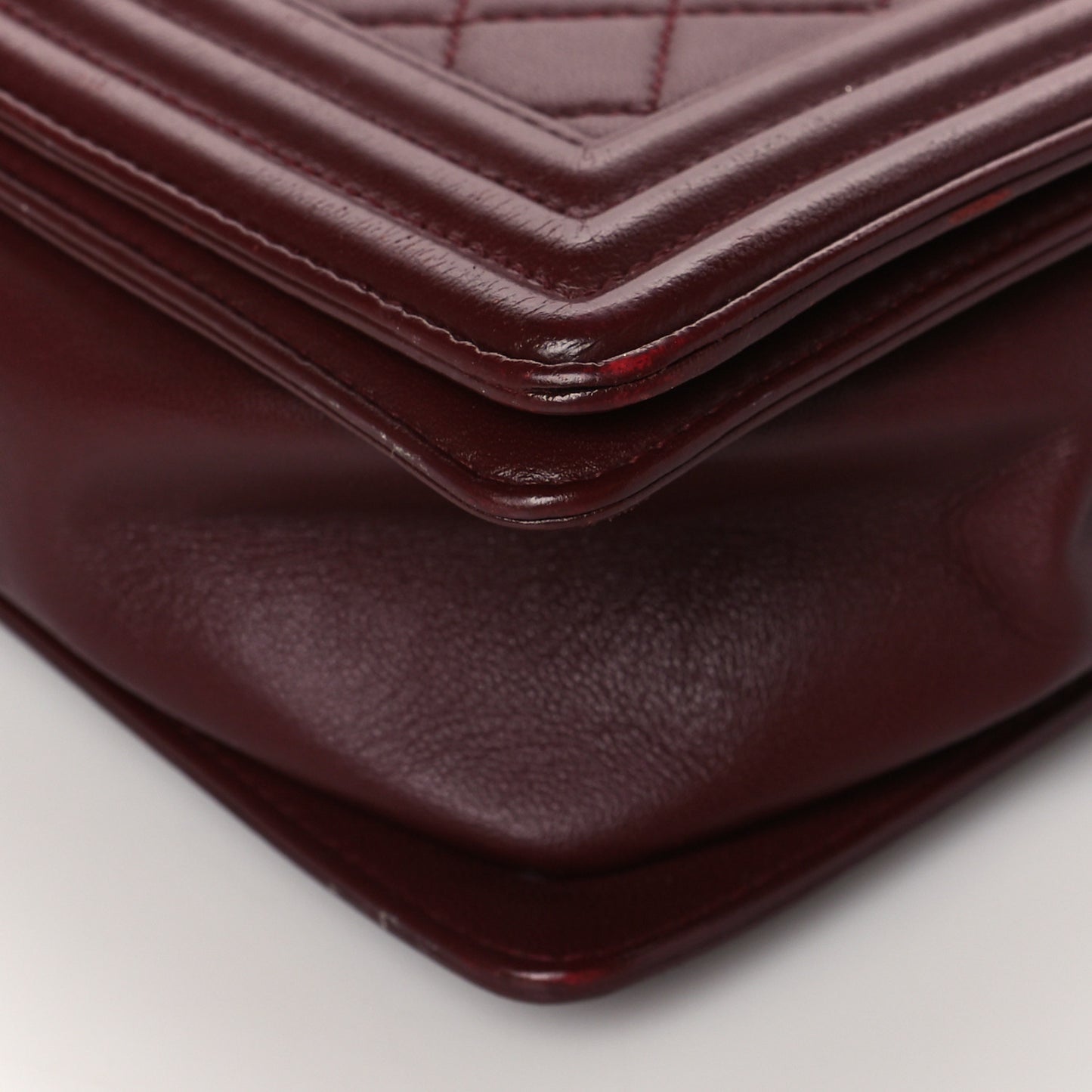 Lambskin Quilted New Medium Boy Flap Dark Red