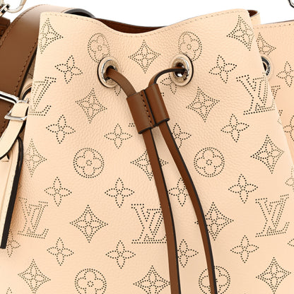 Louis Vuitton Mahina Muria Creme 7 of 10